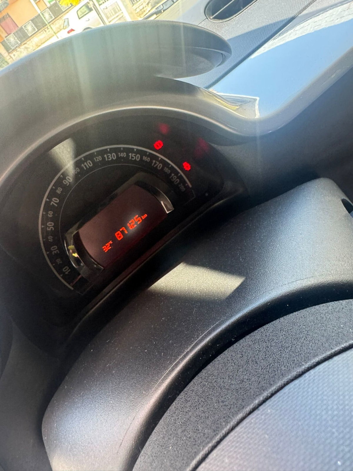 Renault Twingo TCe 90 CV Stop&Start Energy Lovely (15)