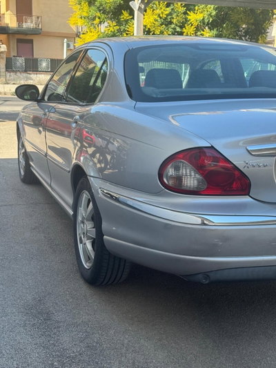 Jaguar X-Type 2.0D cat Executive EU3 (2)