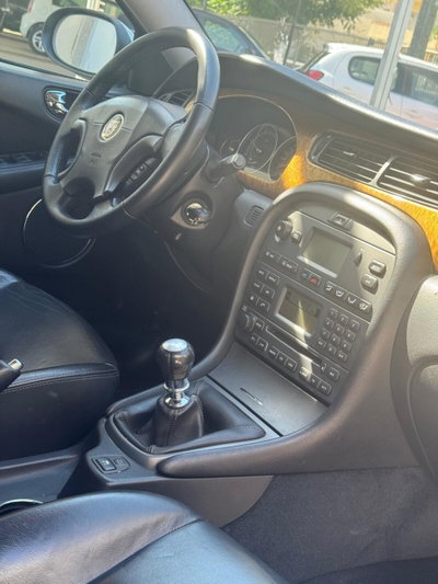 Jaguar X-Type 2.0D cat Executive EU3 (7)