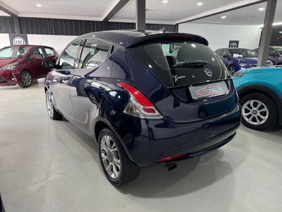Lancia Ypsilon 1.2 69 CV 5 porte Gold (5)