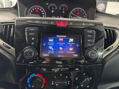 Lancia Ypsilon 1.2 69 CV 5 porte Gold (7)