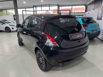 Lancia Ypsilon 1.0 FireFly 5 porte S&S Hybrid Gold Plus (3)