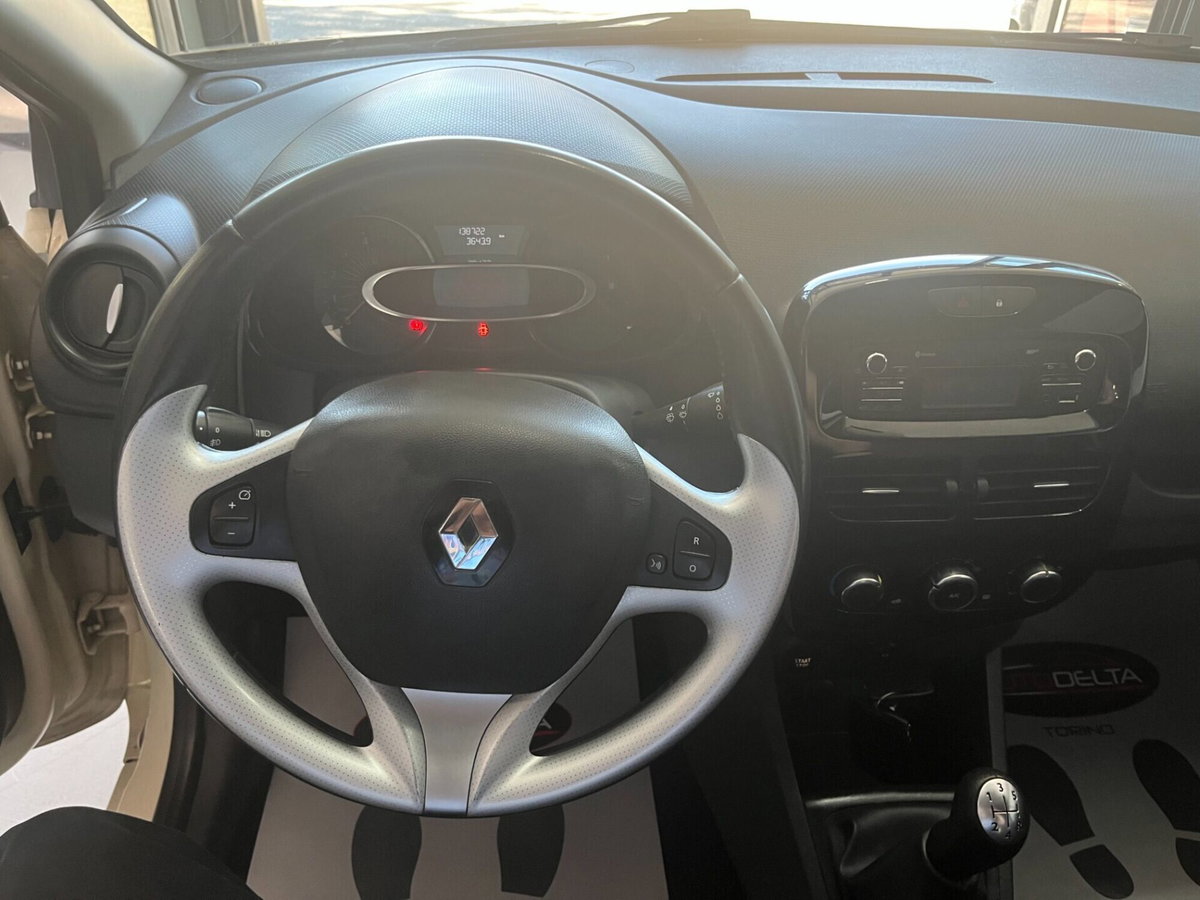 Renault Clio dCi 8V 75CV Start&Stop 5 porte Energy Zen (8)