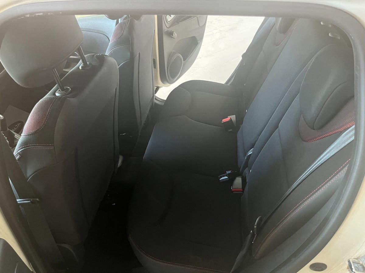 Renault Clio dCi 8V 75CV Start&Stop 5 porte Energy Zen (9)