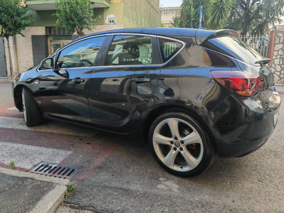 Opel Astra 1.7 CDTI 125CV 5 porte Cosmo (6)