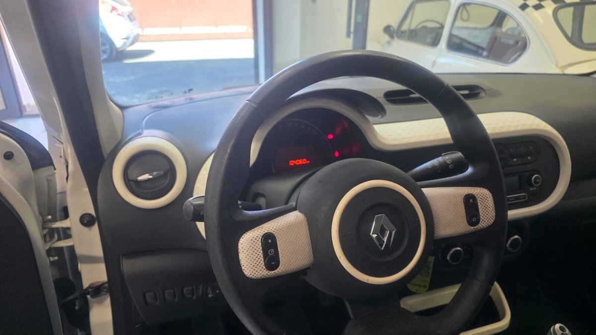Renault Twingo 1.0 SCe Stop&Start Energy (14)
