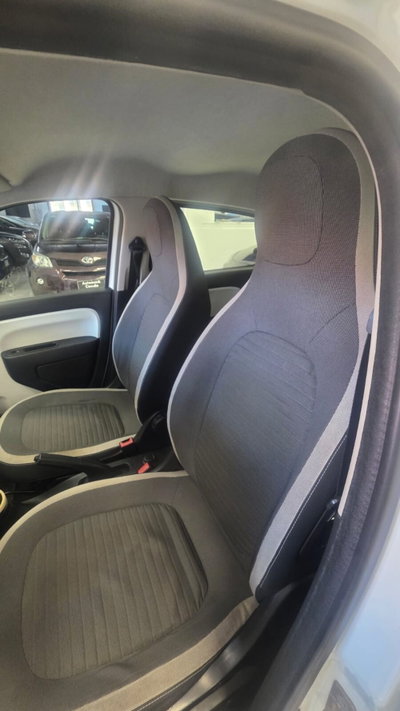 Renault Twingo 1.0 SCe Stop&Start Energy (16)