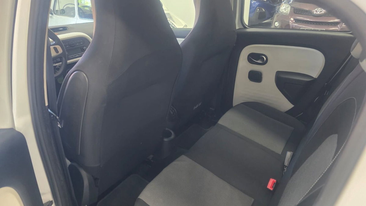 Renault Twingo 1.0 SCe Stop&Start Energy (8)