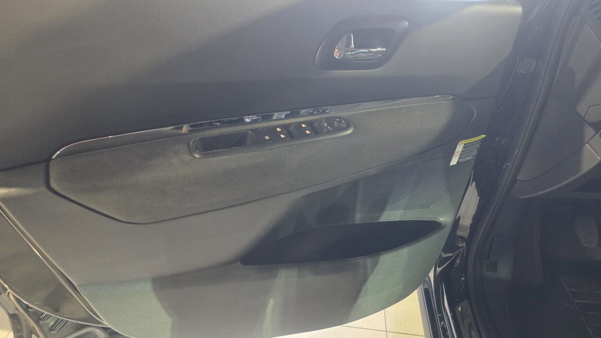 Peugeot 3008 BlueHDi 120 EAT6 S&S Allure (13)