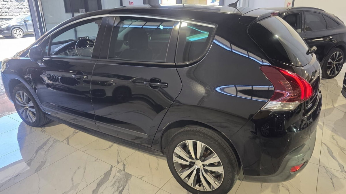 Peugeot 3008 BlueHDi 120 EAT6 S&S Allure (6)