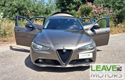 Alfa Romeo Giulia 2.2 Turbodiesel 180 CV AT8 Super (2)