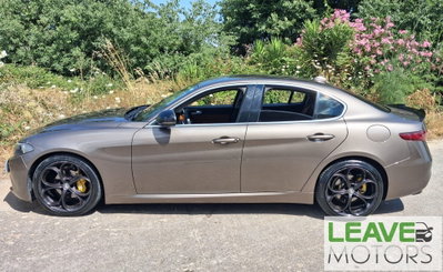 Alfa Romeo Giulia 2.2 Turbodiesel 180 CV AT8 Super (8)