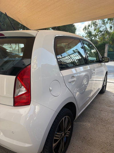 SEAT Mii 1.0 5 porte by Cosmopolitan (11)