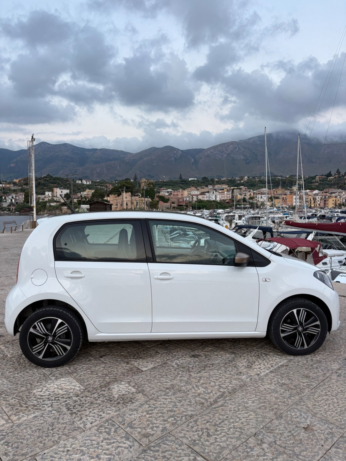 SEAT Mii 1.0 5 porte by Cosmopolitan (8)
