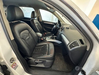 Audi Q5 2.0 TDI 143 CV quattro (10)