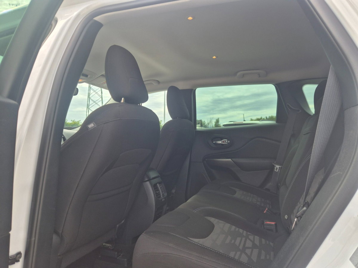 Jeep Cherokee 2.2 Mjt AWD Active Drive I Limited (12)