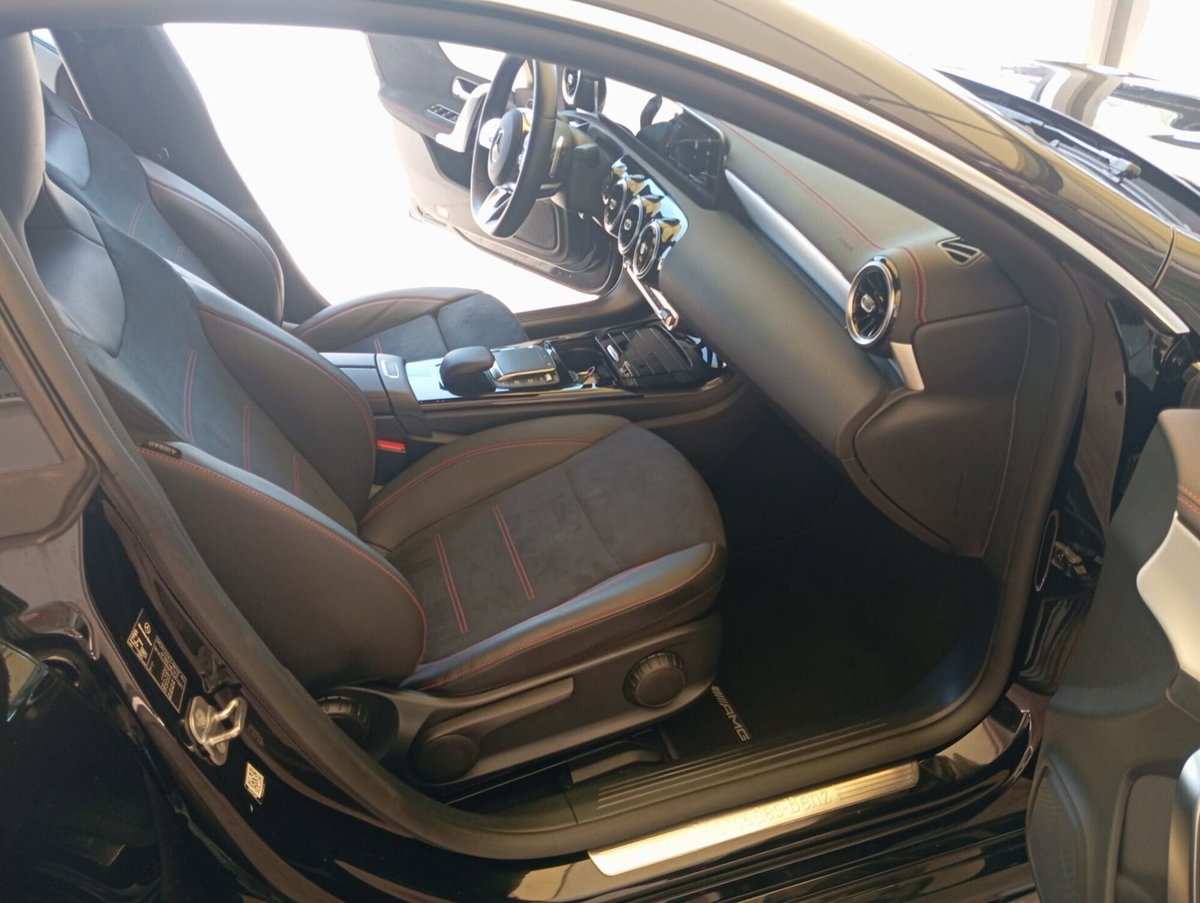 Mercedes-Benz CLA 220 d Automatic Premium (14)