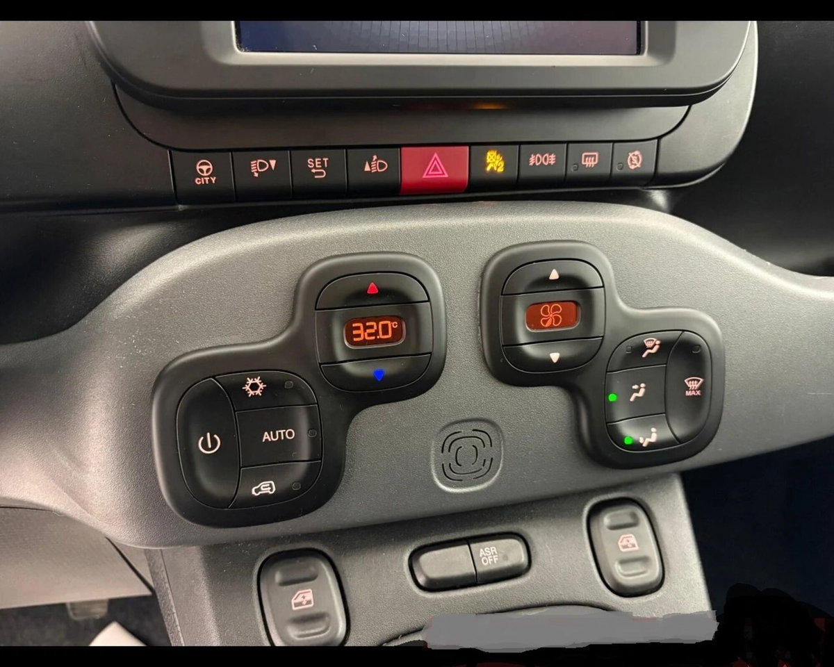 Fiat Panda 1.0 FireFly S&S Hybrid City Cross (10)