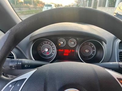 Fiat Punto Evo 1.3 Mjt 95 CV DPF 3 porte S&S Dualogic Sport (12)