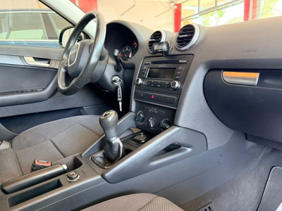 Audi A3 Sportback 1.6 TDI 90 CV CR F.AP Ambition (10)