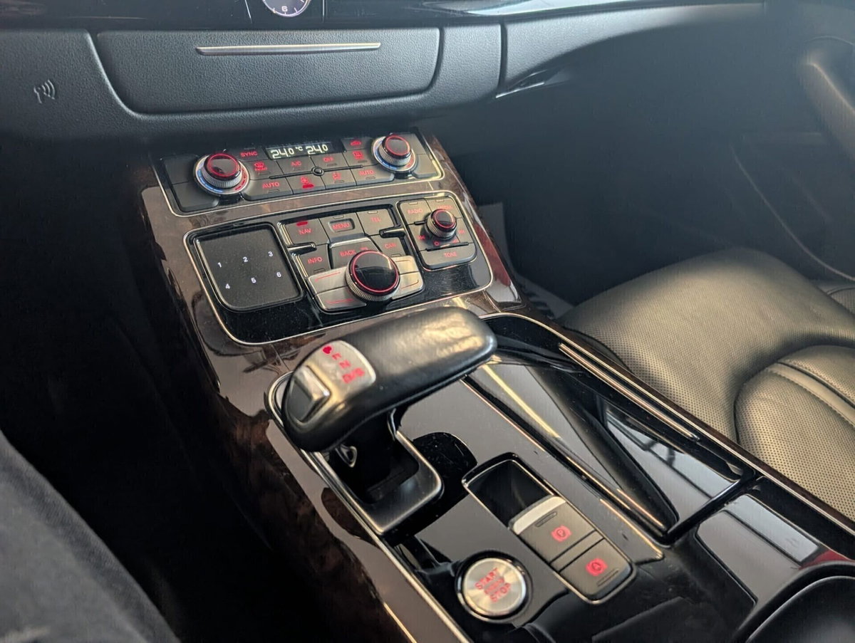 Audi A8 3.0 TDI 262 CV ultra quattro tiptronic (15)