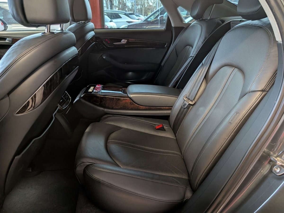 Audi A8 3.0 TDI 262 CV ultra quattro tiptronic (19)