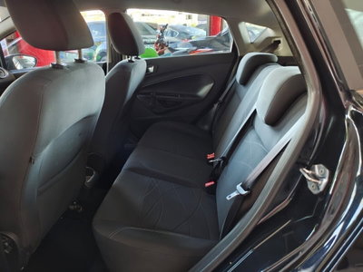 Ford Fiesta 1.4 5 porte Bz.- GPL Titanium (19)