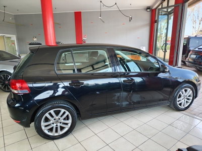 Volkswagen Golf 1.4 5p. United (7)