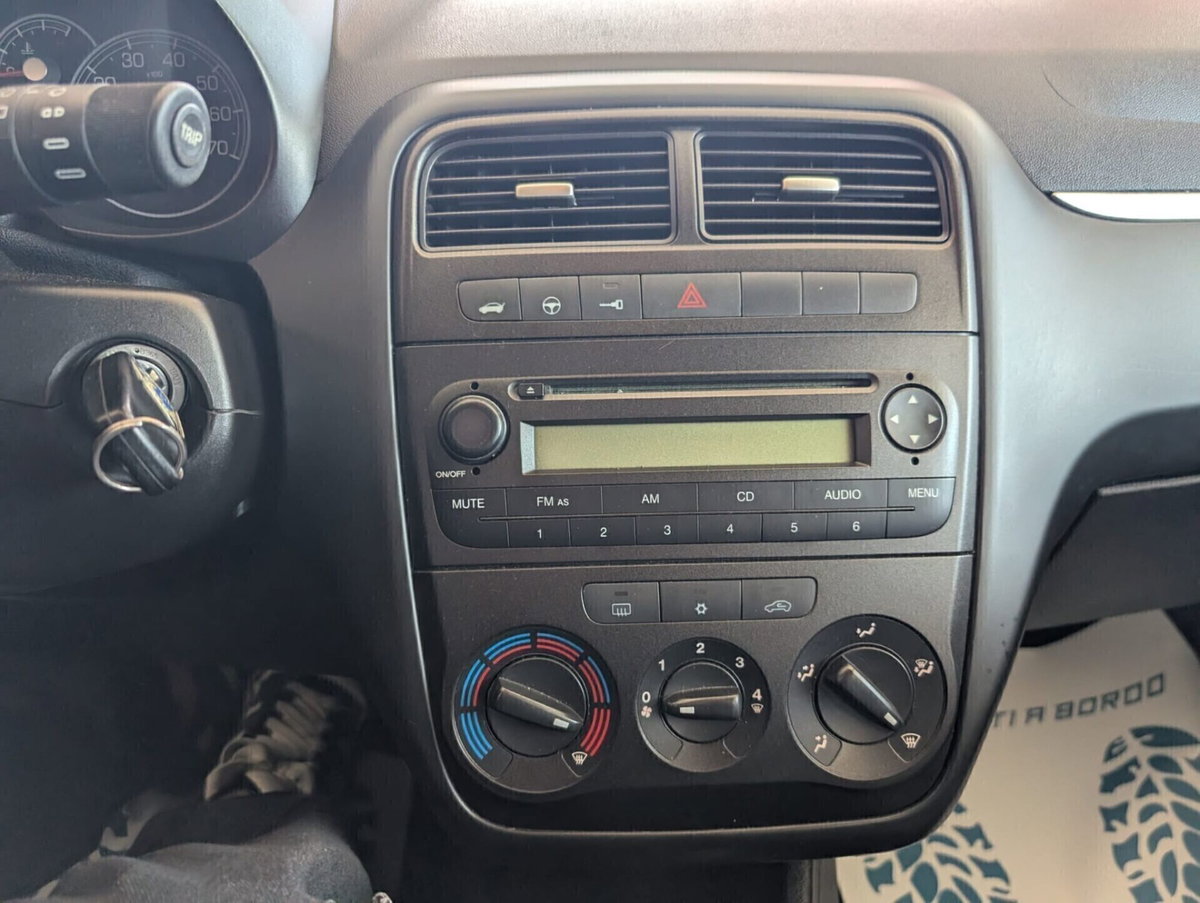 Fiat Punto Classic 1.3 MJT 16V 5 porte Dynamic (15)