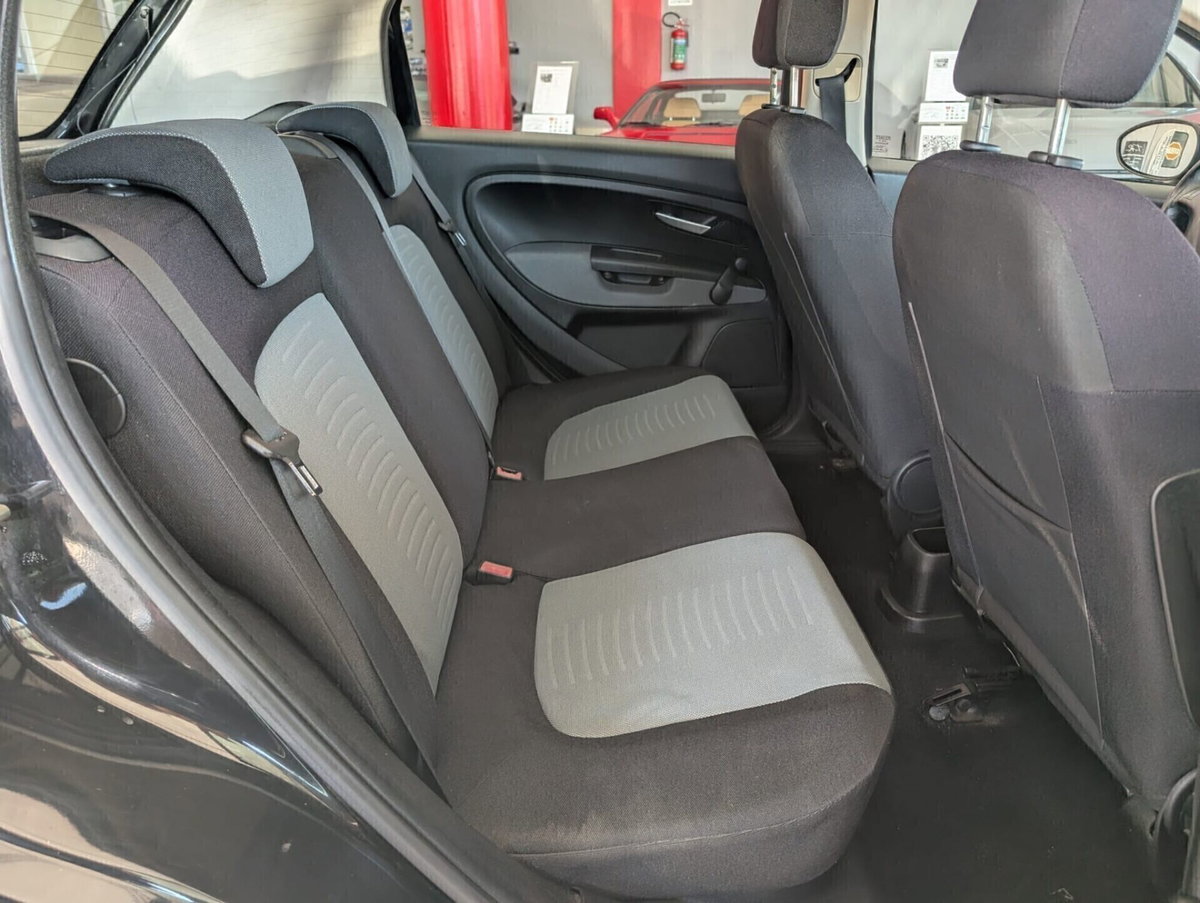 Fiat Punto Classic 1.3 MJT 16V 5 porte Dynamic (18)
