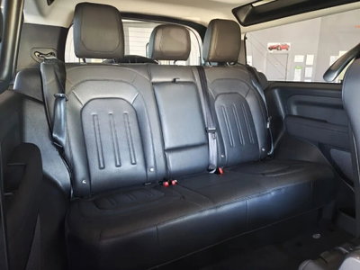 Land Rover Defender 90 3.0d i6 mhev SE awd 200cv auto (13)