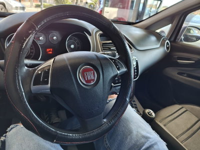 Fiat Punto Evo 1.3 Mjt 90 CV 5 porte Dualogic Dynamic (17)