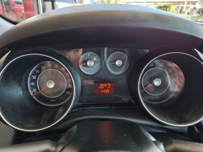 Fiat Punto Evo 1.3 Mjt 90 CV 5 porte Dualogic Dynamic (19)