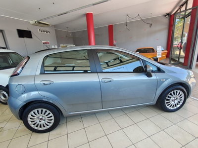 Fiat Punto Evo 1.3 Mjt 90 CV 5 porte Dualogic Dynamic (8)