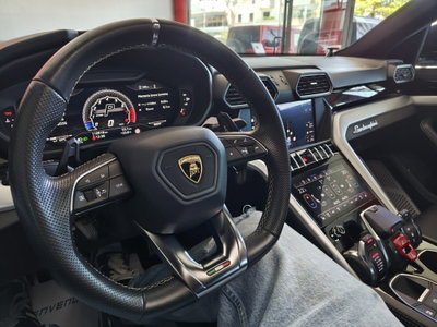 Lamborghini Urus 4.0 (13)