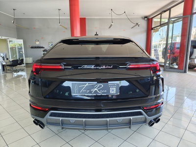 Lamborghini Urus 4.0 (4)