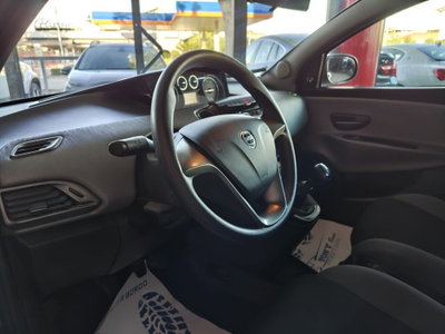 Lancia Ypsilon 1.3 MJT 16V 95 CV 5 porte S&S Platinum (16)