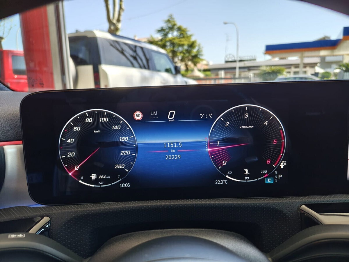 Mercedes-Benz Classe A 180 d Automatic Premium (16)