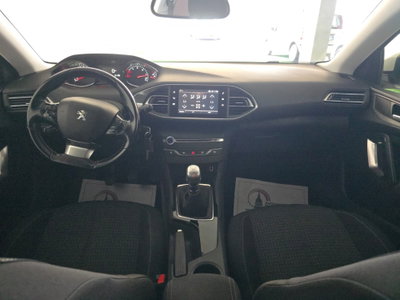 Peugeot 308 BlueHDi 130 S&S Style (11)