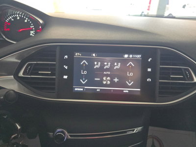 Peugeot 308 BlueHDi 130 S&S Style (12)