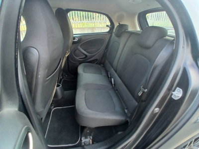 smart forfour forfour 90 0.9 Turbo twinamic Brabus Style (16)