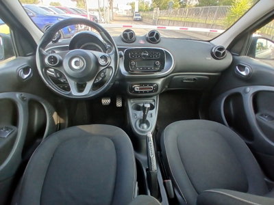 smart forfour forfour 90 0.9 Turbo twinamic Brabus Style (18)