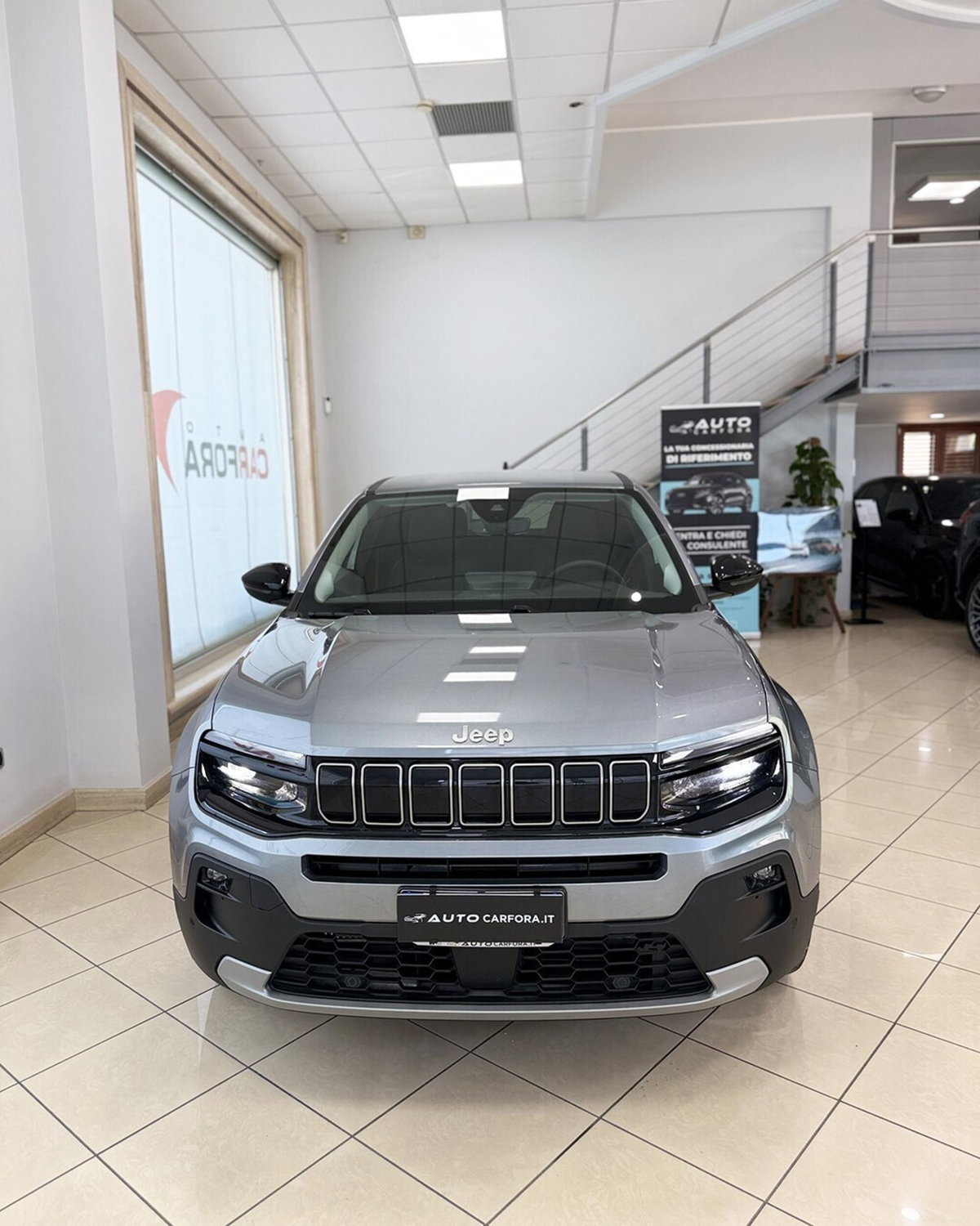 Jeep Avenger 1.2 turbo Summit fwd 100cv (11)