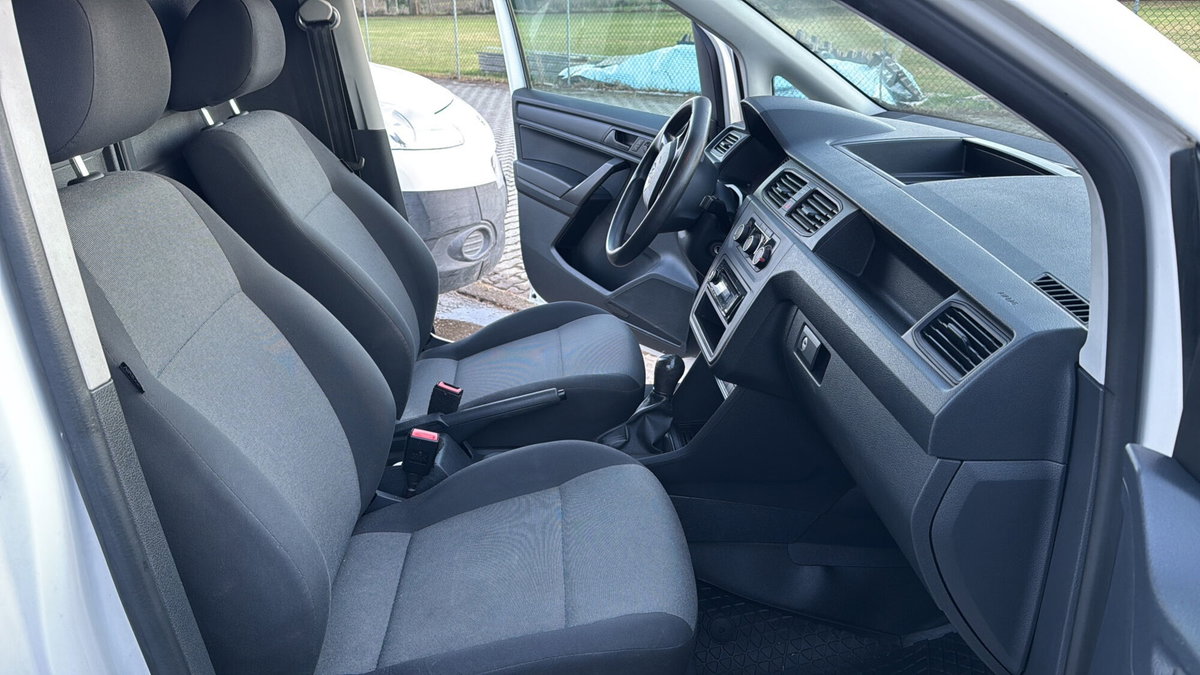 Volkswagen Caddy 2.0 TDI 102 CV (3)