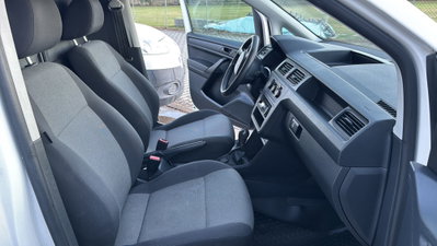 Volkswagen Caddy 2.0 TDI 102 CV (3)