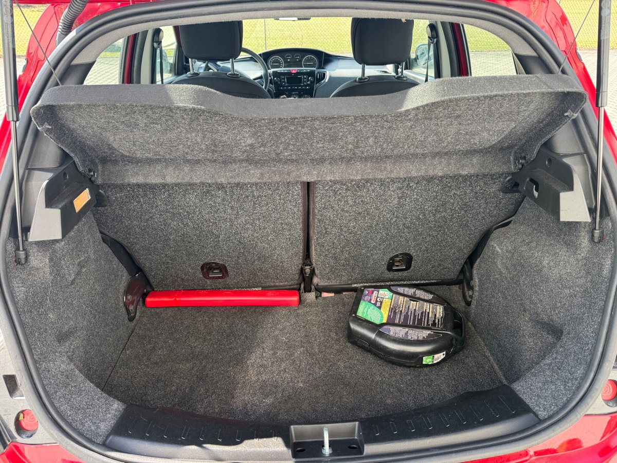 Lancia Ypsilon 1.0 FireFly 5 porte S&S Hybrid Ecochic Silver (7)