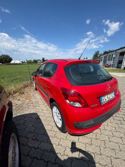 Peugeot 207 HDi 70CV 5p. Sweet Years (5)