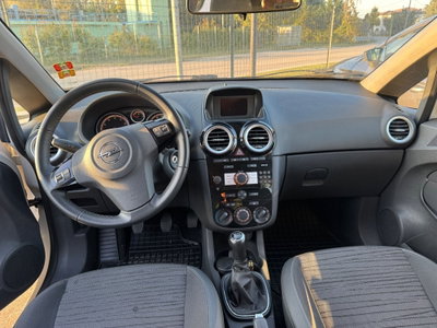 Opel Corsa 1.2 85CV 3 porte GPL-TECH b-color (10)