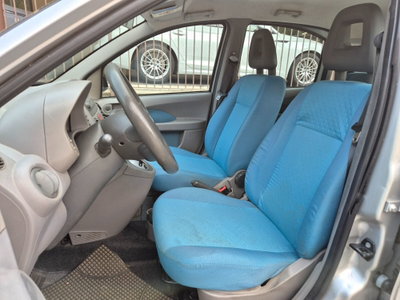 Fiat Panda 1.2 Emotion (5)