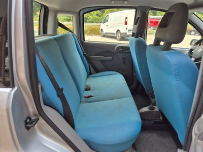 Fiat Panda 1.2 Emotion (7)